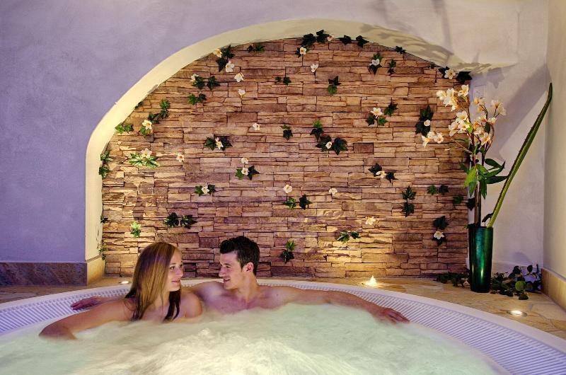 La Stöa - Romantic B&B San Vigilio Di Marebbe Esterno foto